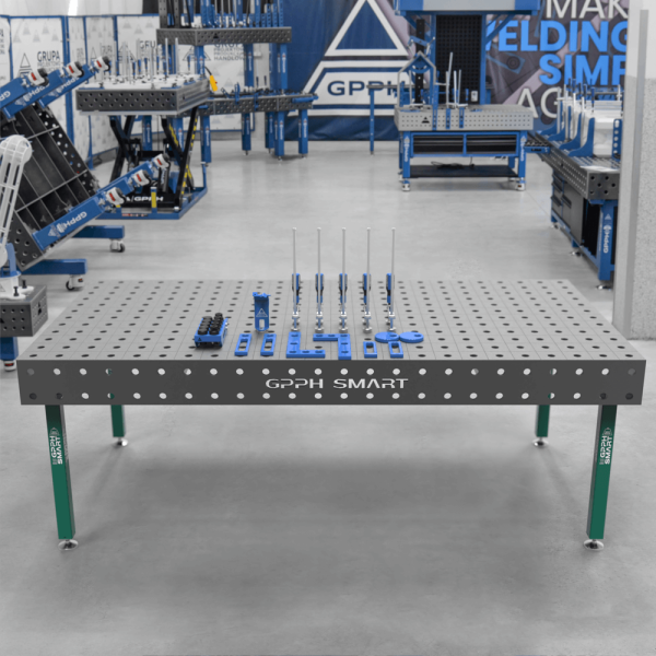 Stół spawalniczy GPPH SMART 12 φ28 100x100mm 2400x1200 mm na stopach + Zestaw narzędziowy 2XS