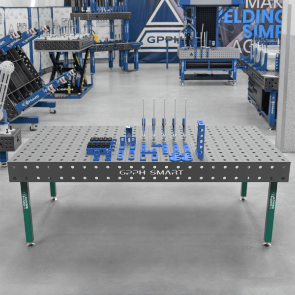 Stół spawalniczy GPPH SMART 12 φ28 100x100mm 2400x1200 mm na stopach + Zestaw narzędziowy S