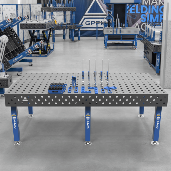 Schweißtisch GPPH PLUS φ28 Maschenweite 100x100 mm 2400x1200 mm auf Füßen mit Werkzeugsatz XS