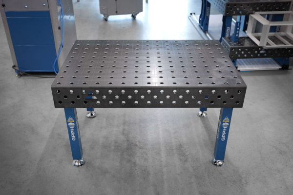 [OUTLET] Stół Spawalniczy PLUS 1500x1000 mm – system φ28, siatka 100x100mm