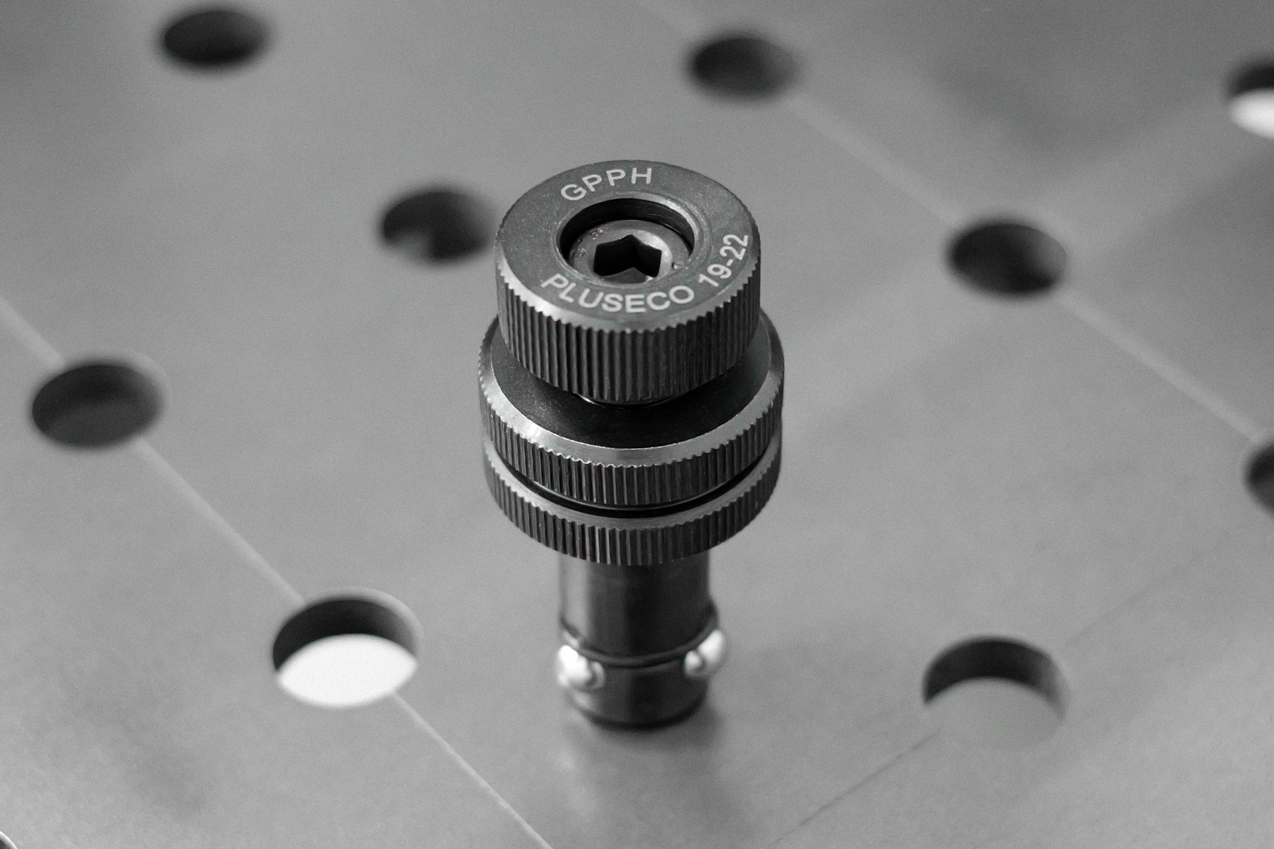Boulon de montage réglable ECOPLUS système 16